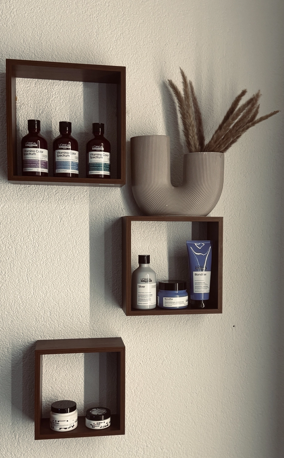 Sabrinas Hair Atelier – Haarschnitt – Saloninterieur